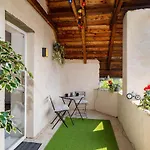 بيت للعطل Beautiful With Parking In A Quiet Location