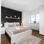 بيت للعطل Beautiful With Parking In A Quiet Location